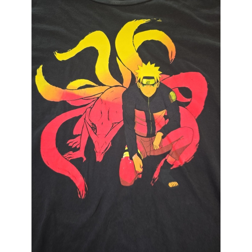 Naruto Shippuden Mens XL Shirt